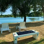 Tiszai Fenyves Апартаменты Tiszadorogma